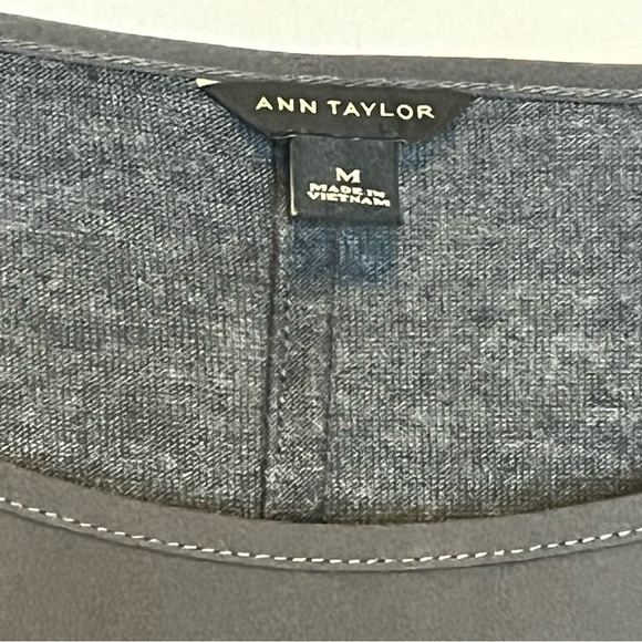 Ann Taylor, Women’s Gray Long Sleeve Blouse Size Medium - Picture 6 of 8
